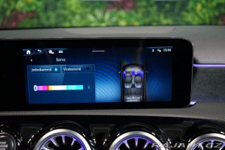 Mercedes-Benz A 200d*AMG*CAMERA*LED*ZÁRUK 2024