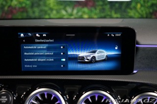 Mercedes-Benz A 200d*AMG*CAMERA*LED*ZÁRUK 2024
