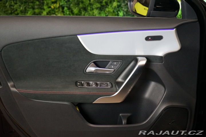 Mercedes-Benz A 200d*AMG*360*LED*ZÁRUKA*C 2024