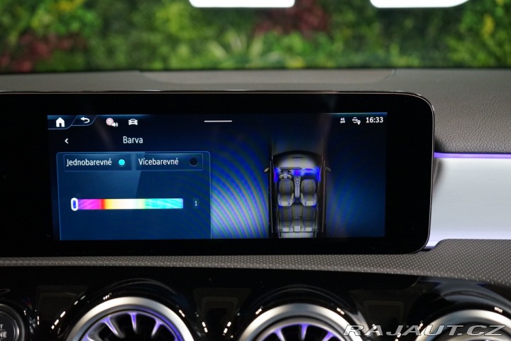 Mercedes-Benz A 200d*AMG*360*LED*ZÁRUKA*C 2024