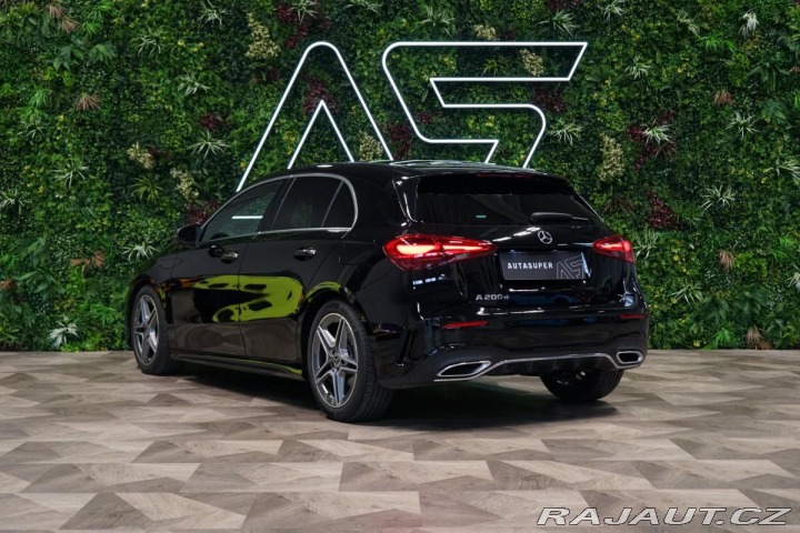 Mercedes-Benz A 200d*AMG*360*LED*ZÁRUKA*C 2024