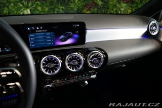 Mercedes-Benz A 200d*AMG*360*LED*ZÁRUKA*C 2024