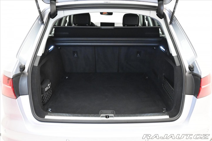 Audi A4 2,0 TDi 120kW S-Tronic ZÁ 2022