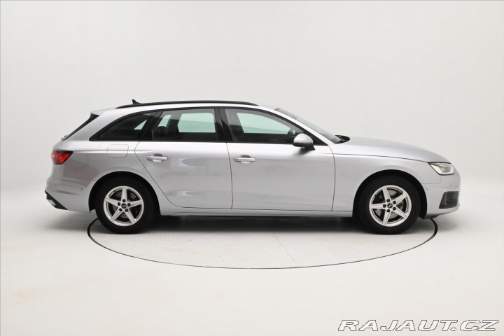 Audi A4 2,0 TDi 120kW S-Tronic ZÁ 2022