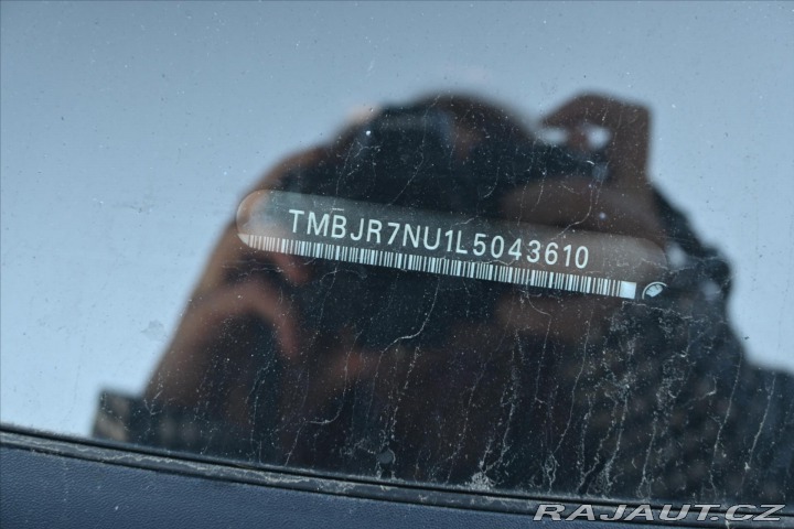 Škoda Karoq 1,5 TSi 110kW Sportline B 2020