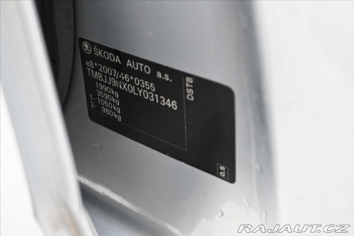 Škoda Octavia 2,0 TDi 110kW DSG STYLE Z 2020