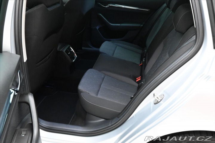 Škoda Octavia 2,0 TDi 110kW DSG STYLE Z 2020