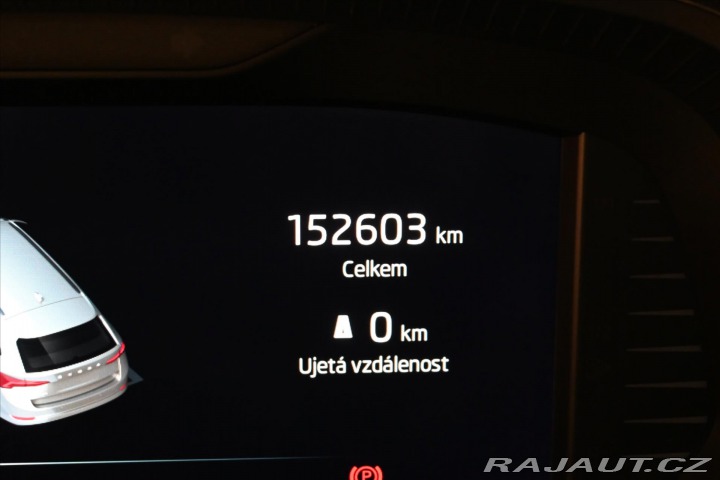 Škoda Octavia 2,0 TDi 110kW DSG STYLE Z 2020