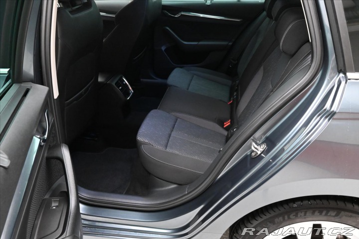 Škoda Octavia 2,0 TDi 85kW Business Zár 2021