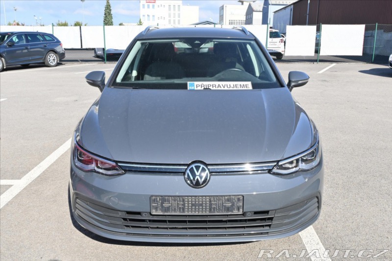 Volkswagen Golf 1,5 TSi 96kW Life Busines