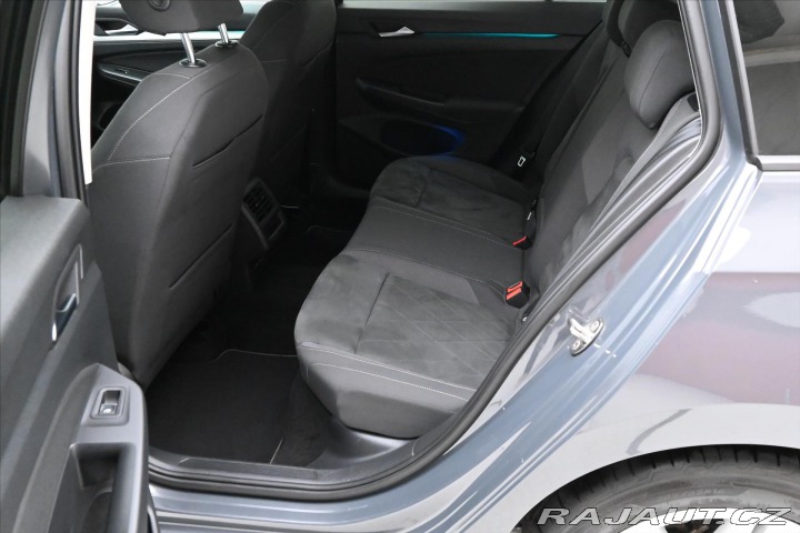 Volkswagen Golf 1,5 TSi 96kW Life Busines 2021