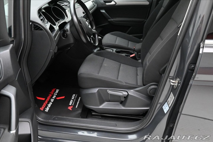 Volkswagen Touran 2,0 TDI 110 kW DSG 7míst 2021