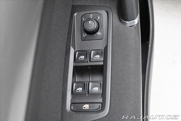 Volkswagen Touran 2,0 TDI 110 kW DSG 7míst 2021