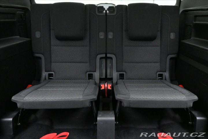 Volkswagen Touran 2,0 TDi 110kW DSG 7míst C 2021