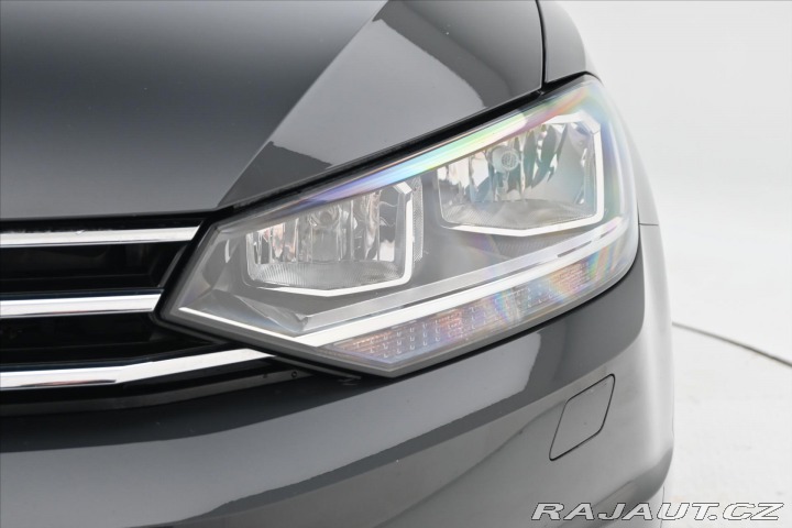 Volkswagen Touran 2,0 TDi 110kW DSG 7míst C 2021