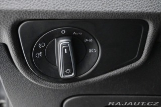 Volkswagen Touran 2,0 TDi 110kW DSG 7míst C 2021