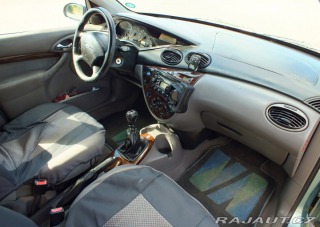 Ford Focus  1999
