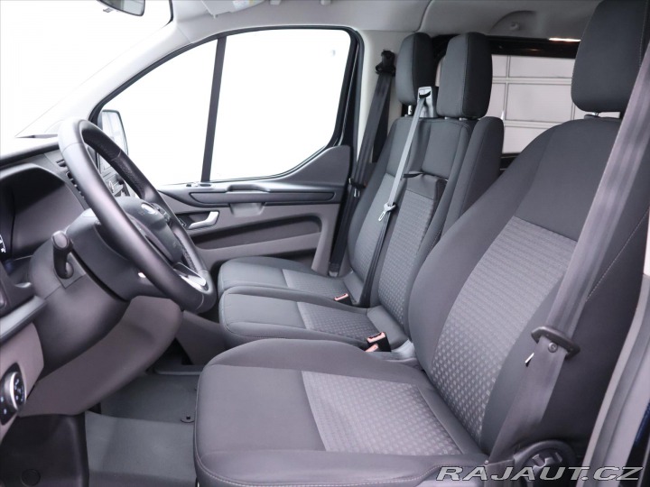 Ford Transit Custom 2,0 TDCi 96kW Aut. 9-Míst 2022