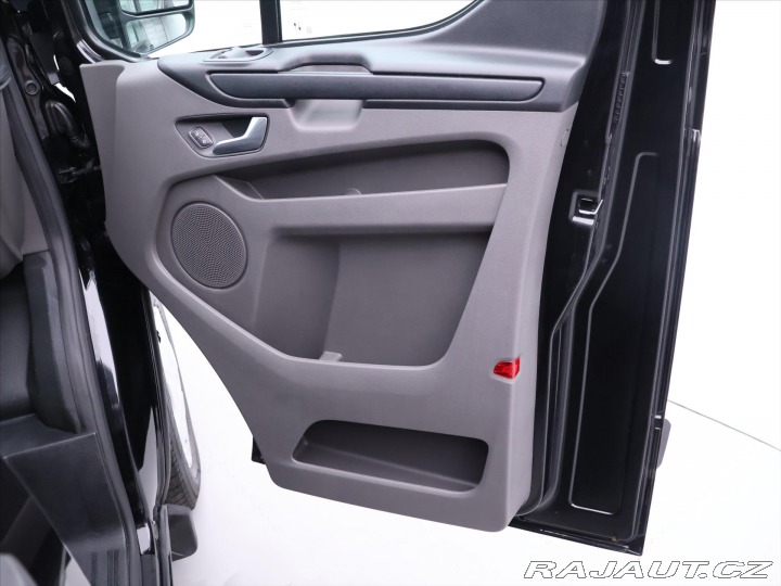 Ford Transit Custom 2,0 TDCi 96kW Aut. 9-Míst 2022