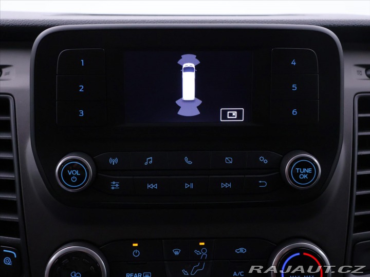 Ford Transit Custom 2,0 TDCi 96kW Aut. 9-Míst 2022