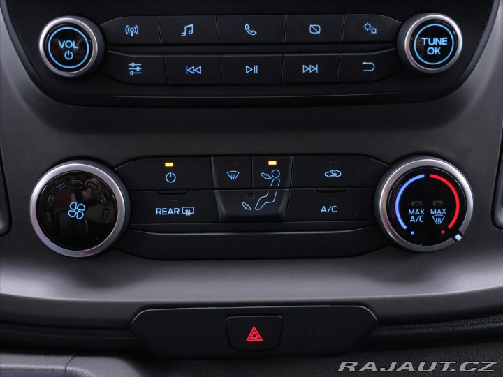 Ford Transit Custom 2,0 TDCi 96kW Aut. 9-Míst 2022