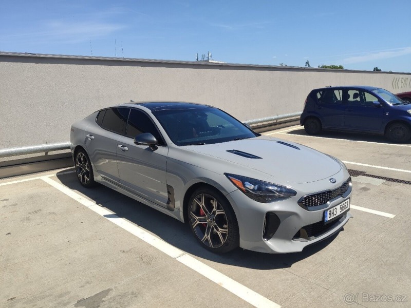 Kia Ostatní modely Stinger 3,3   GT V6 l T-GDi 272KW