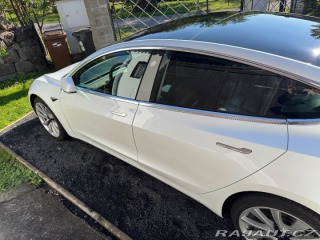Tesla Model 3 Long Range 462ps dual mot 1800