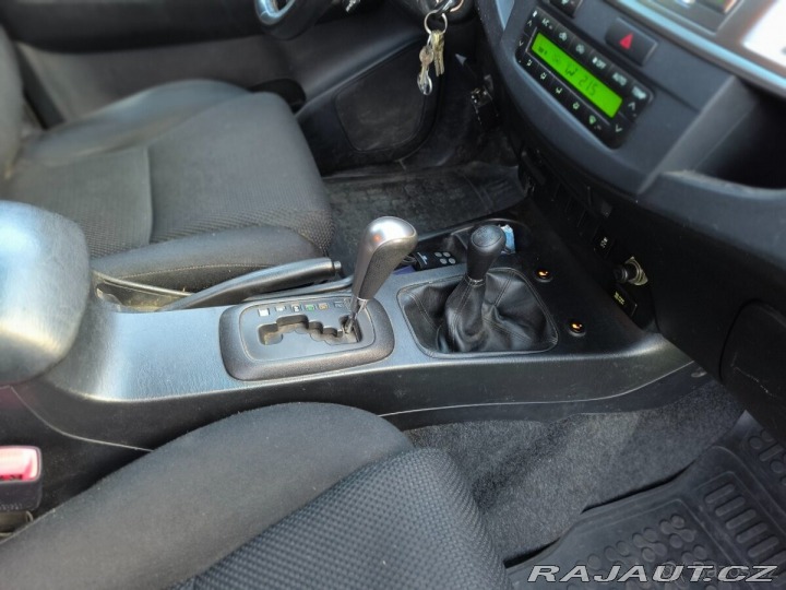 Toyota Hilux 3,0 D 2014