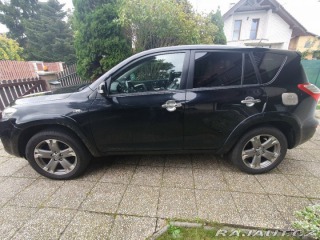 Toyota RAV4 2,2 2011, 4x4 2011