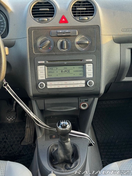 Volkswagen Caddy 1,9 TDI 77kw 7 Míst 2006