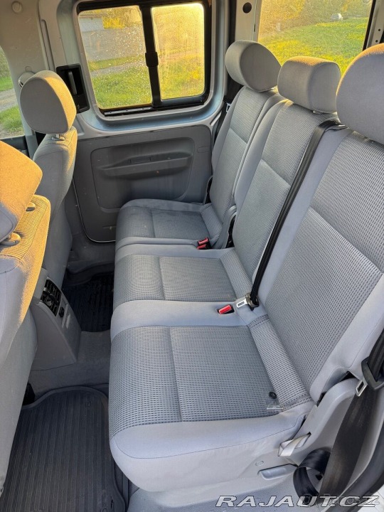 Volkswagen Caddy 1,9 TDI 77kw 7 Míst 2006