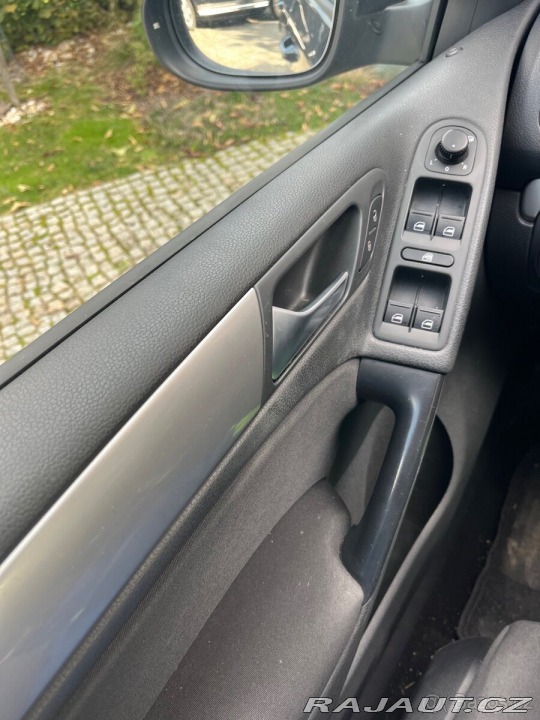 Volkswagen Golf 1,4 VI 2009