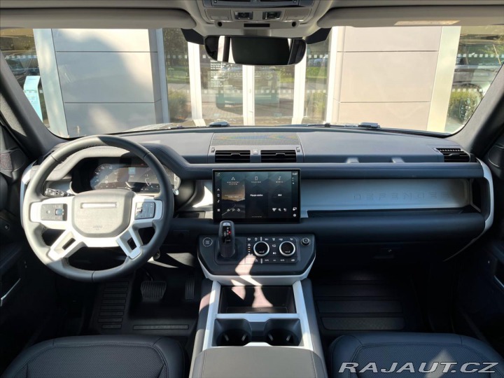 Land Rover Defender 3,0 110 S D200 AWD 2025