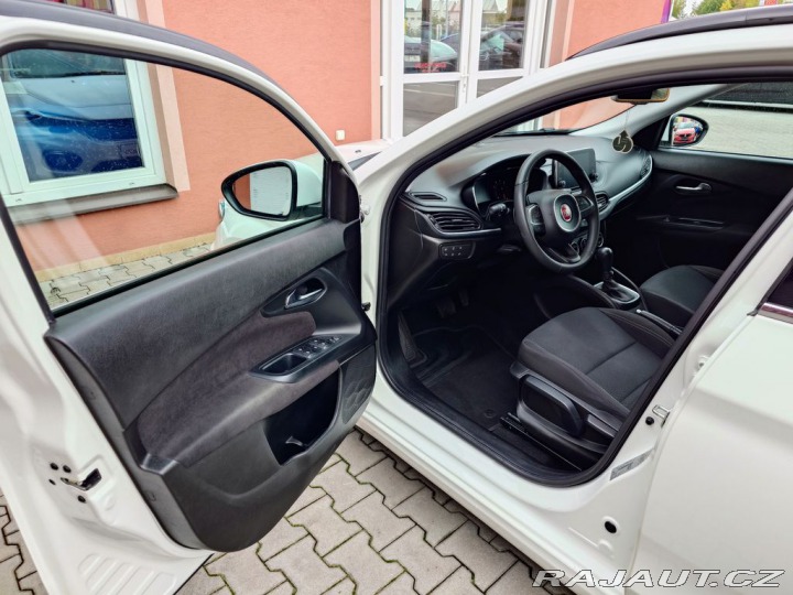 Fiat Tipo 1.6 E-TORQ Lounge AUTOMAT 2017