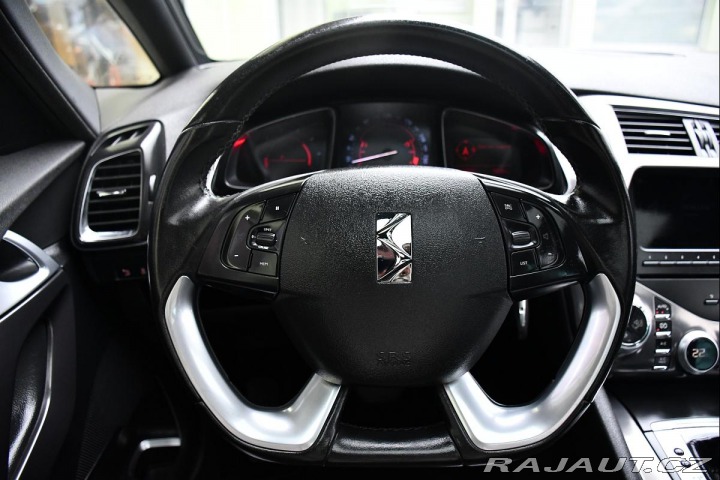 Citroën DS5 2.0HDI PANO HUD 2012