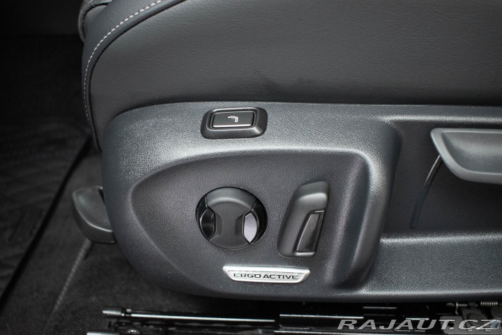 Volkswagen Passat 2.0 TDI R-LINE*TAŽNÉ*ZÁRU 2024