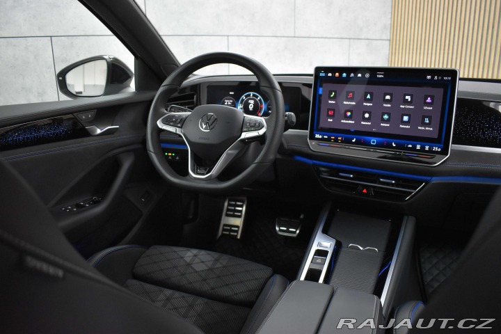 Volkswagen Passat 2.0 TDI*REZERVACE* 2024