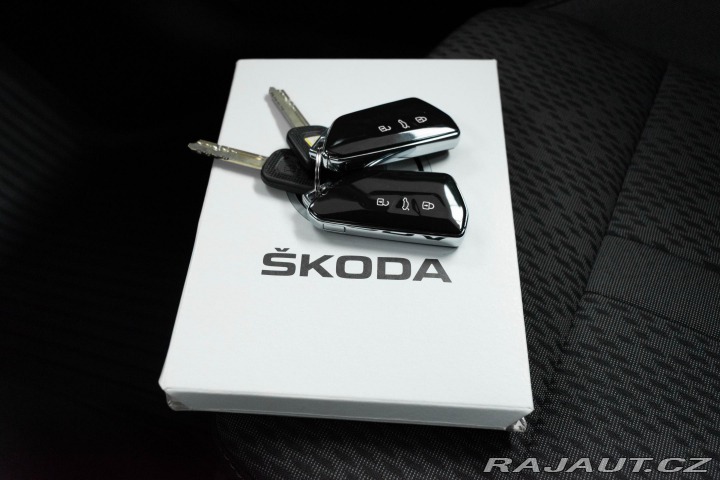 Škoda Octavia 1.5 TSI STYLE*KESSY*REZER 2022