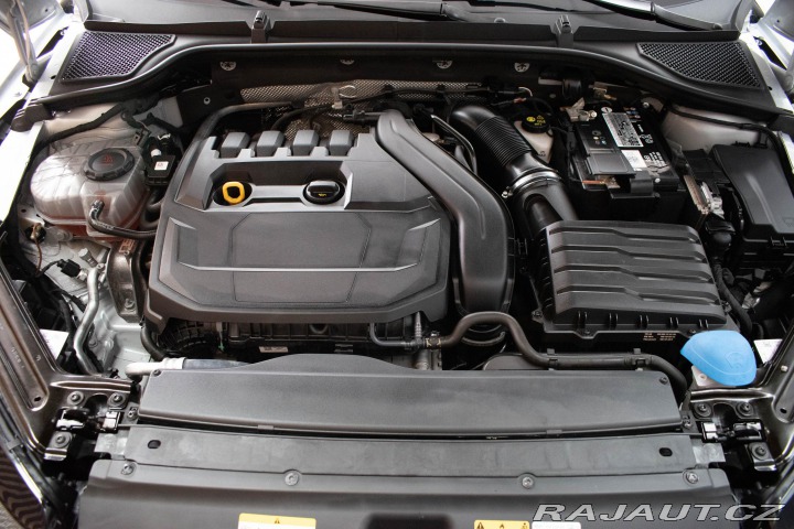 Škoda Octavia 1.5 TSI STYLE*KESSY*REZER 2022