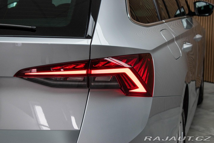 Škoda Octavia 1.5 TSI STYLE*KESSY*REZER 2022