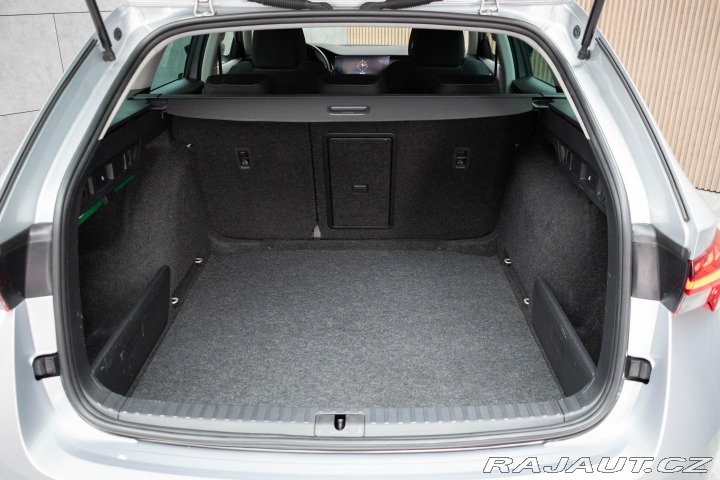 Škoda Octavia 1.5 TSI STYLE*KESSY*REZER 2022