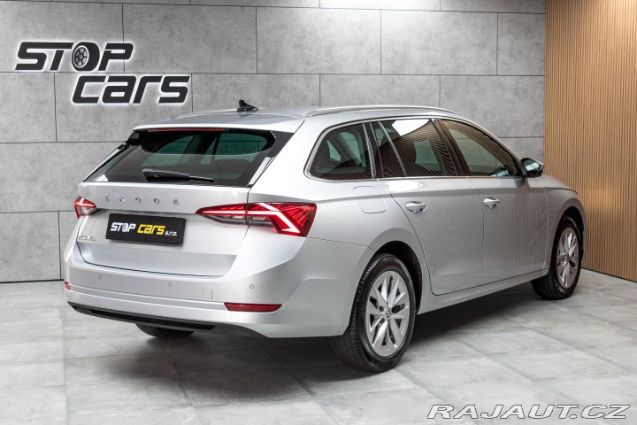 Škoda Octavia 1.5 TSI STYLE*KESSY*REZER 2022