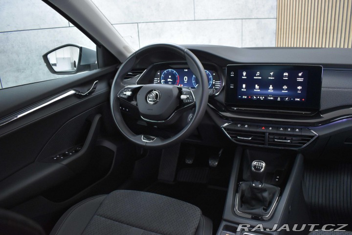 Škoda Octavia 1.5 TSI STYLE*KESSY*REZER 2022