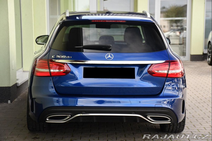 Mercedes-Benz C 300de HUD VZDUCH KERAMIKA 2019