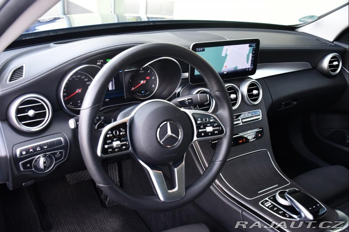 Mercedes-Benz C 300de HUD VZDUCH KERAMIKA 2019