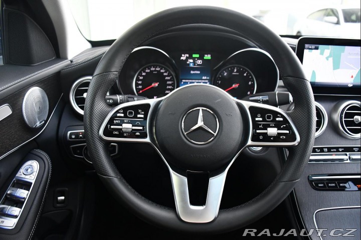 Mercedes-Benz C 300de HUD VZDUCH KERAMIKA 2019