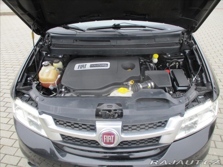 Fiat Freemont 2,0 CRDi 103kw 7míst bez 2012