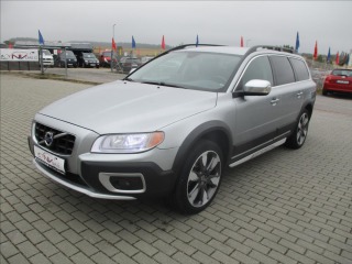 Volvo XC70 2,4 D5 AWD MANUAL CROSSCO