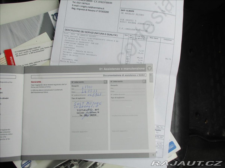 Volvo XC70 2,4 D5 AWD MANUAL CROSSCO 2010