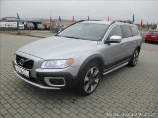 Volvo XC70 2,4 D5 AWD MANUAL CROSSCO 2010